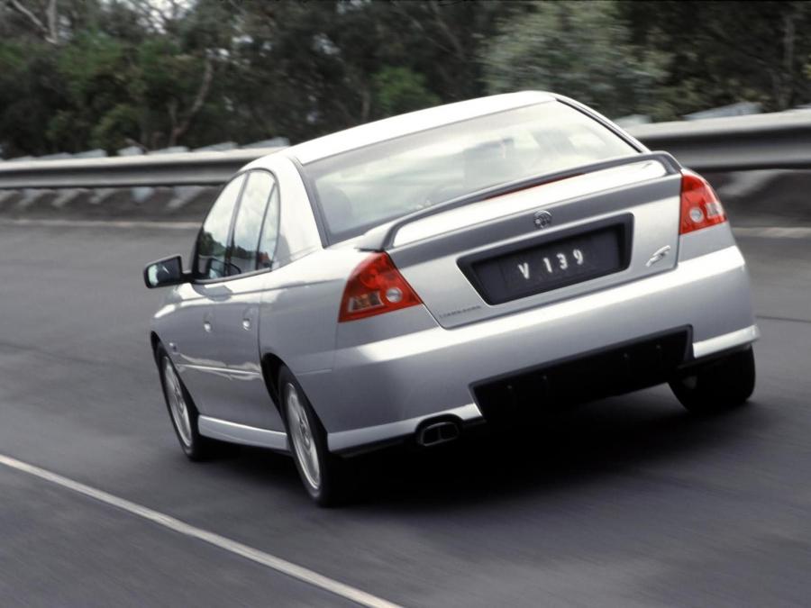  Holden Commodore S 2002 года  (фото 6 из 8)